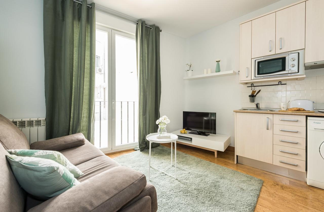 Gran Via I Santa Ana Apartment Madrid Exterior photo